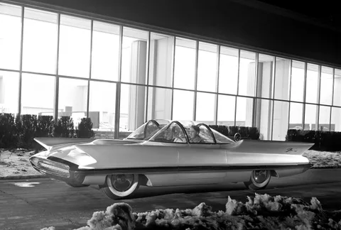 Lincoln Futura — 2