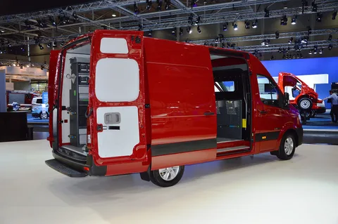 Hyundai H350 — 6