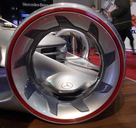 Mercedes-Benz Silver Lightning — 5