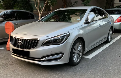 Hyundai Aslan — 6