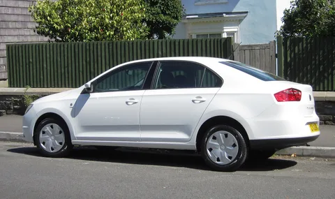 SEAT Toledo IV — 7