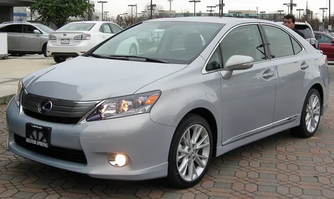 Lexus HS