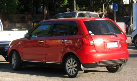 Mazda Verisa — 7