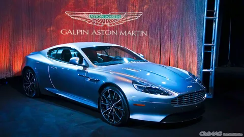 Aston Martin DB10 — 2