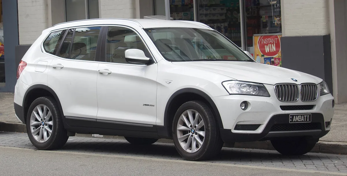 BMW X3 (F25)