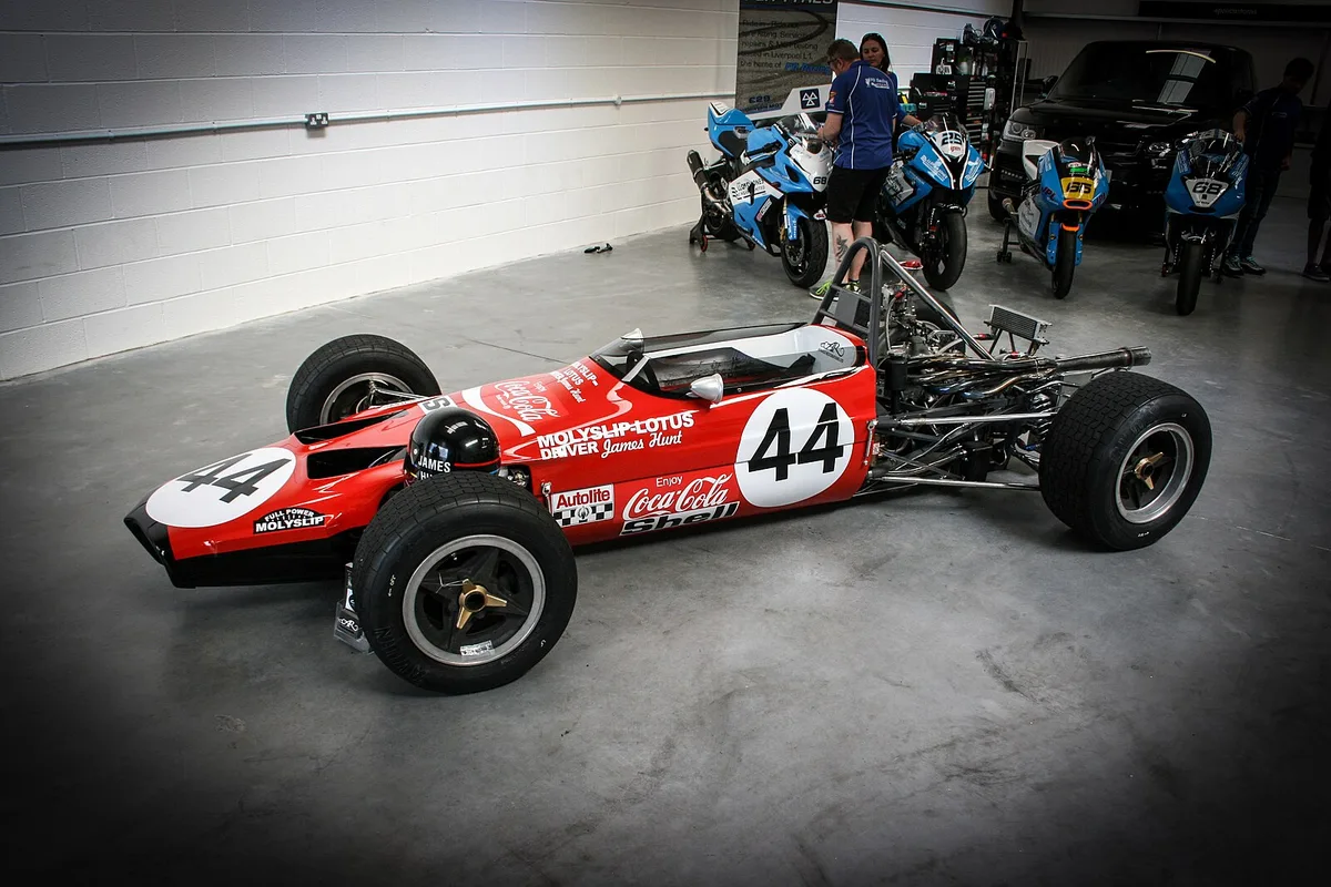 Lotus 59