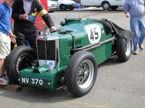 MG Q-type — 8