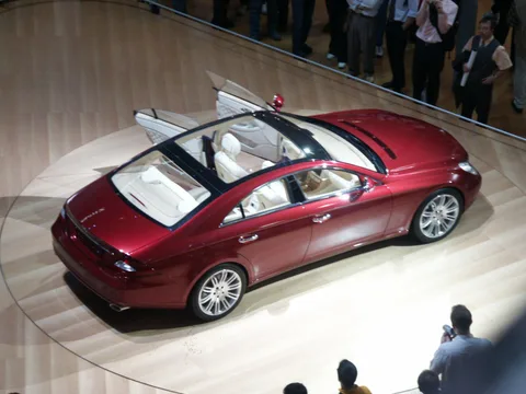 Mercedes-Benz Vision CLS — 7