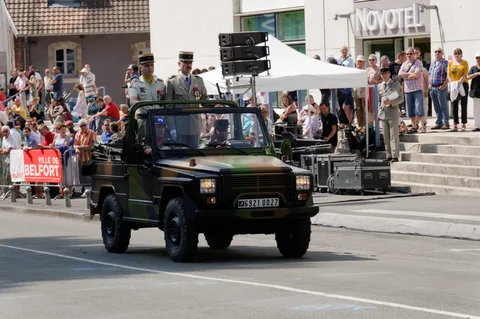Peugeot P4 — 3