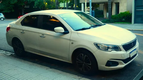 Peugeot 301 — 4