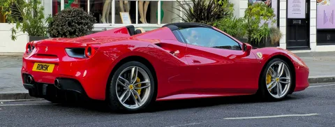 Ferrari 488 — 3