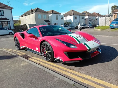 Ferrari 488 — 7