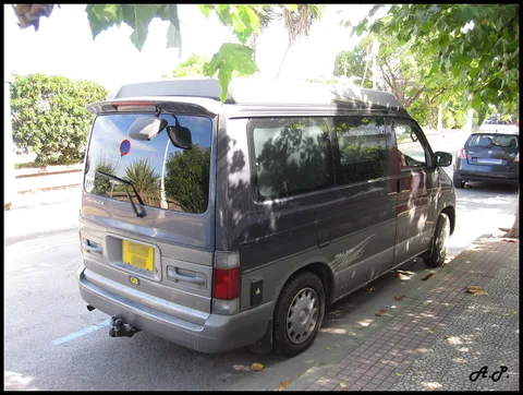 Mazda Bongo Friendee — 8