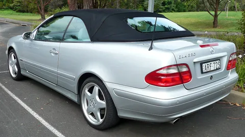 Mercedes-Benz C208 — 6
