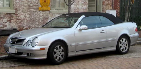 Mercedes-Benz C208 — 7