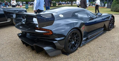 Aston Martin Vulcan — 3