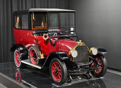 Mitsubishi Model A — 4