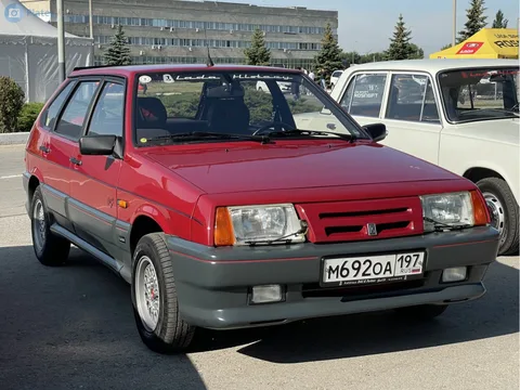 Lada 21099 — 4