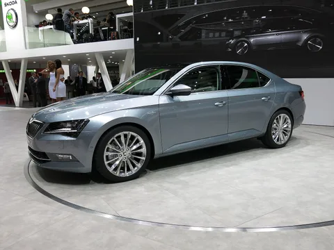 Škoda Superb III — 2