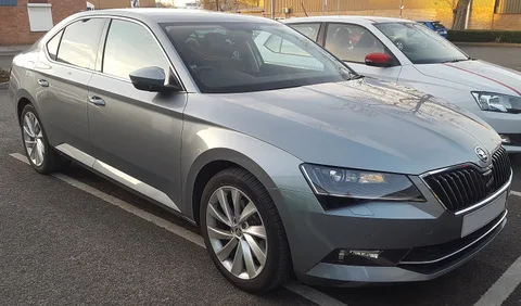 Škoda Superb III — 7