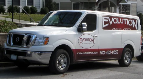 Nissan NV