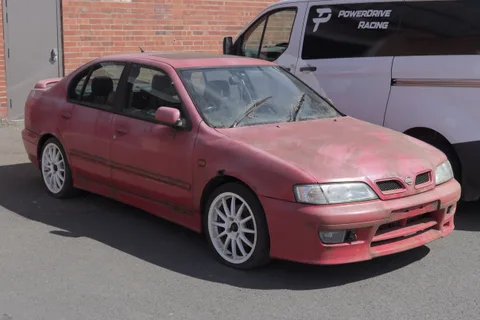 Nissan Primera P11 — 3