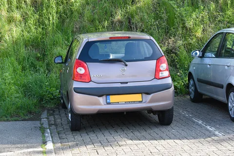 Nissan Pixo — 2