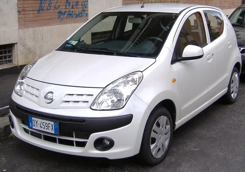 Nissan Pixo — 5