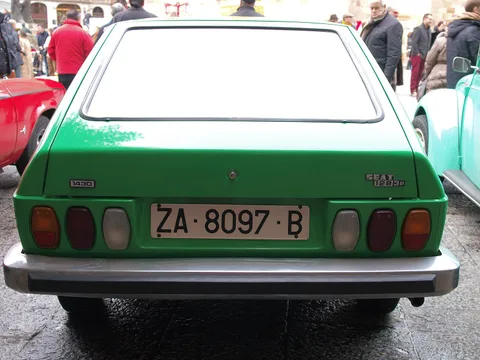 SEAT 128 — 6