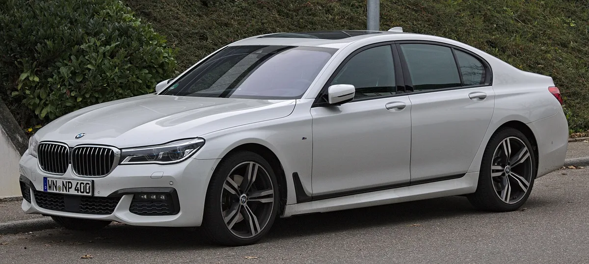 BMW 7 Series (G11)