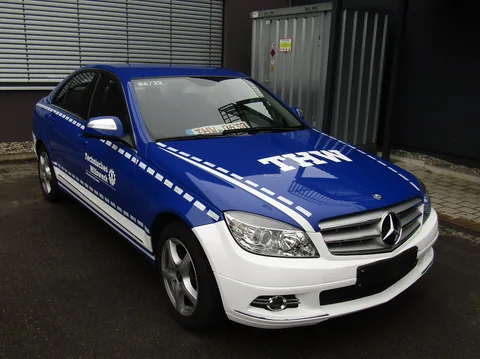 Mercedes-Benz W204 — 4