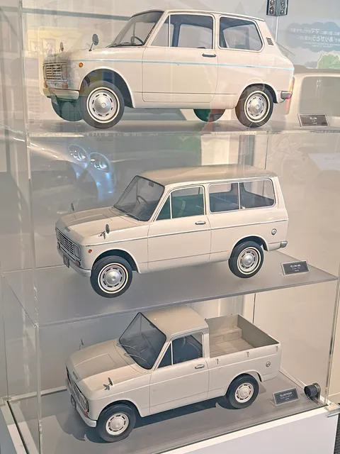 Daihatsu Fellow — 5