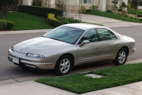 Oldsmobile Aurora
