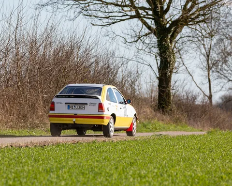 Opel Kadett E — 2