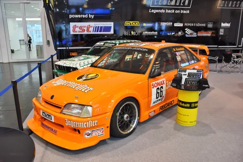 Opel Omega A — 3