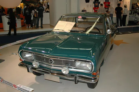 Opel Rekord B — 8