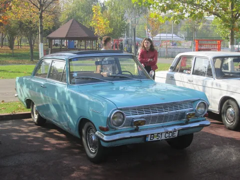 Opel Rekord A — 3