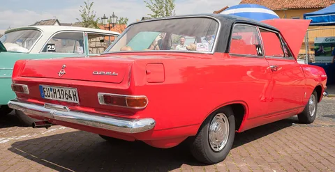 Opel Rekord A — 8
