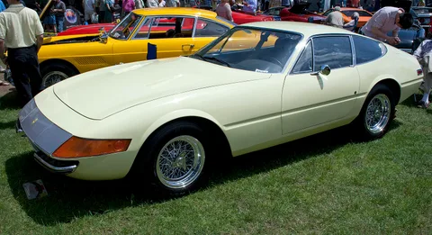 Ferrari Daytona — 4