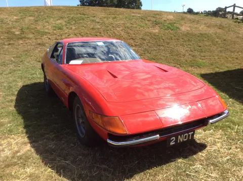 Ferrari Daytona — 6