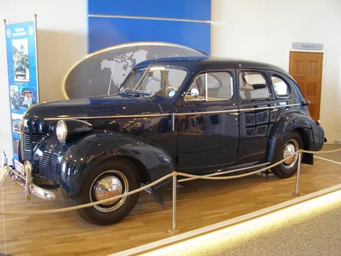 Volvo PV 60 — 4
