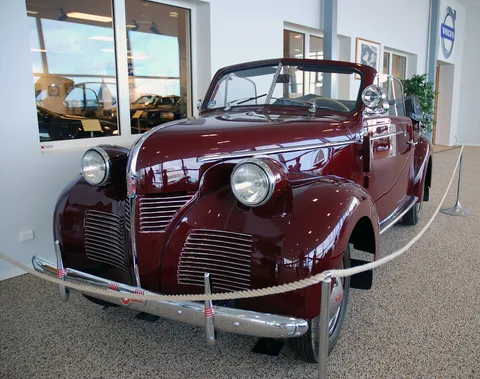 Volvo PV 60 — 6