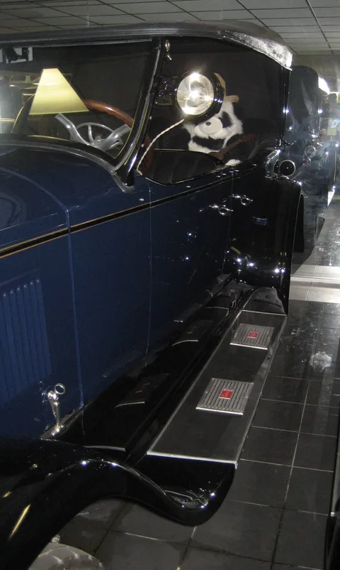 Packard Single Six — 8
