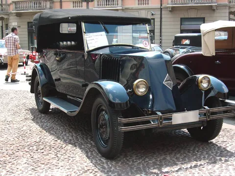 Renault NN — 8