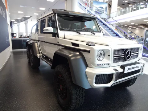 Mercedes-AMG G 63 6x6 — 3