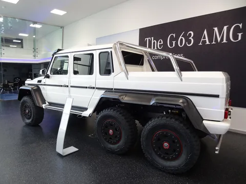 Mercedes-AMG G 63 6x6 — 4