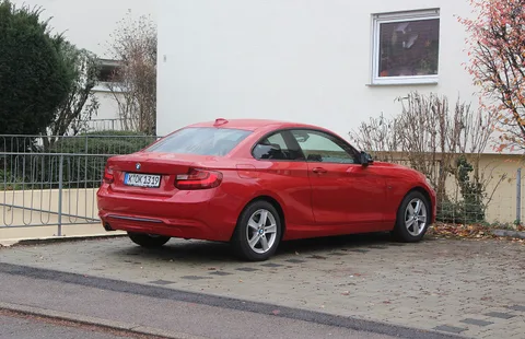 BMW 2 Series (F22) — 7