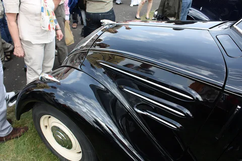 Peugeot 402 — 6