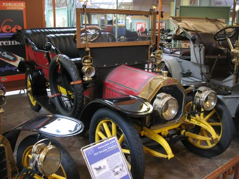 Peugeot Type 116 — 4