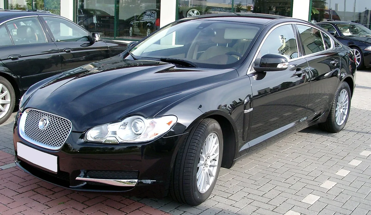 Jaguar XF (X250)